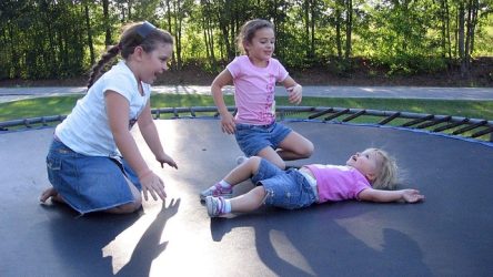 Trampoline rand los kopen: waar moet je op letten?